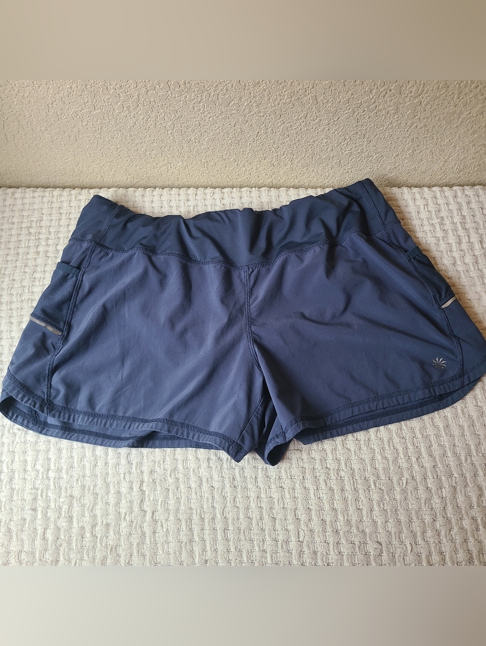 Athleta Navy Blue Women's Running Shorts Women's Size XL